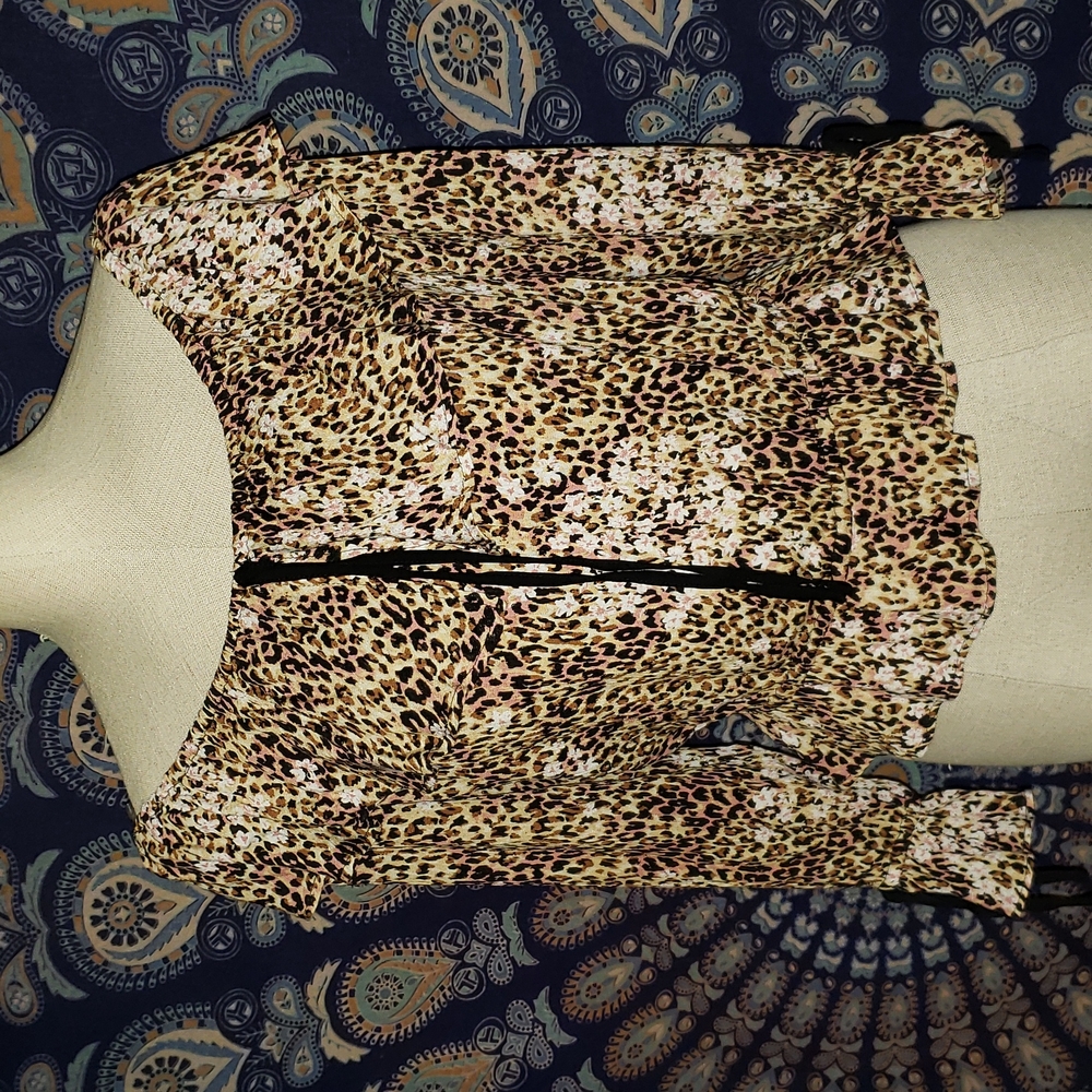 American Rag size small animal print top